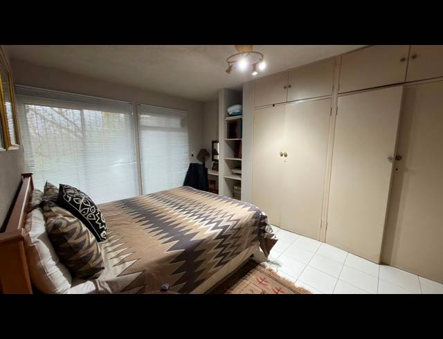 4 BEDROOM HOUSE TO LET IN STEILTES